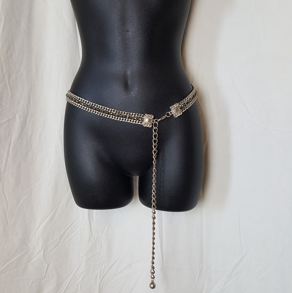 Metal chain belt accessory